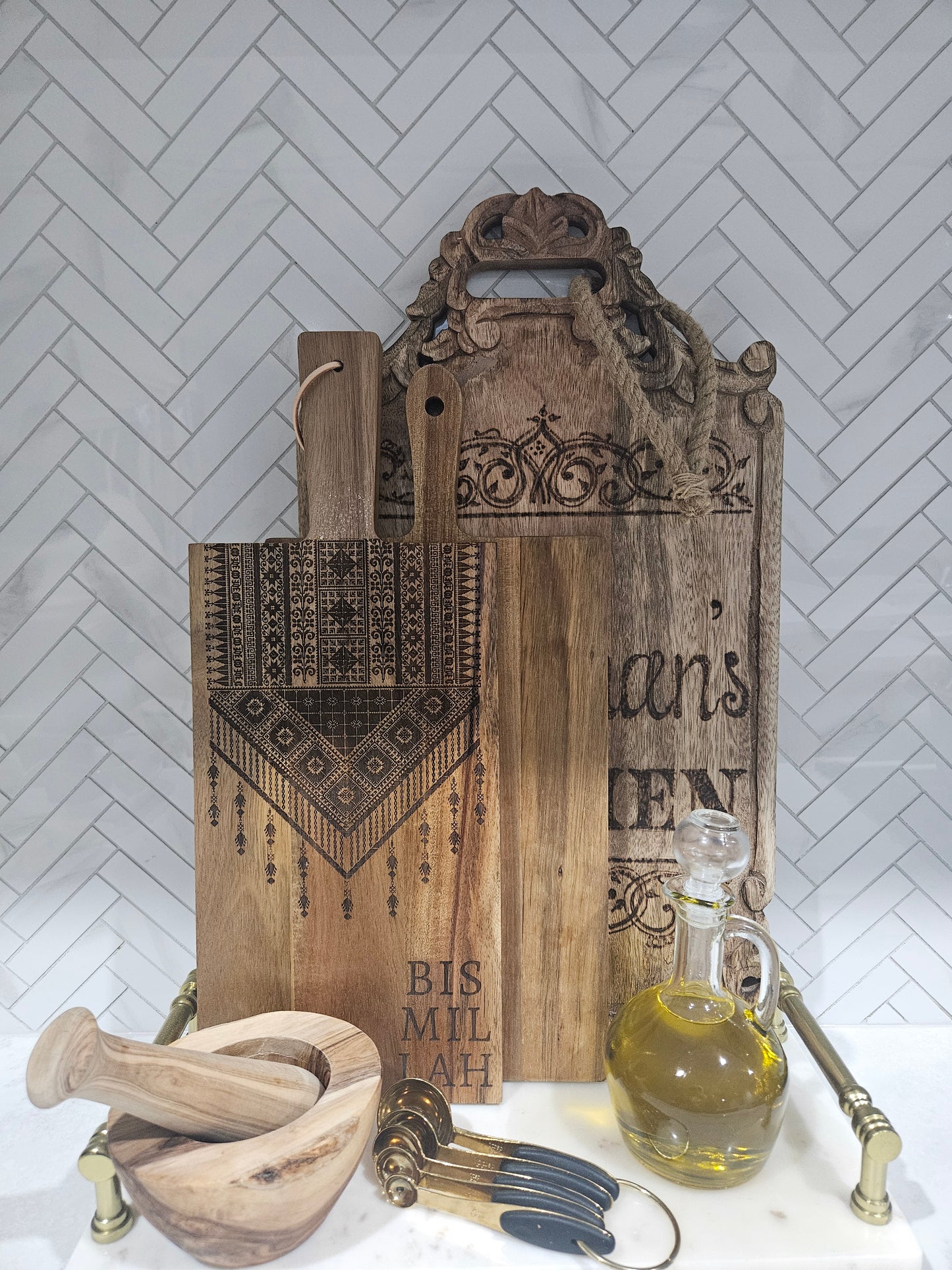 Tatreez Thobe Engraved Wooden Board